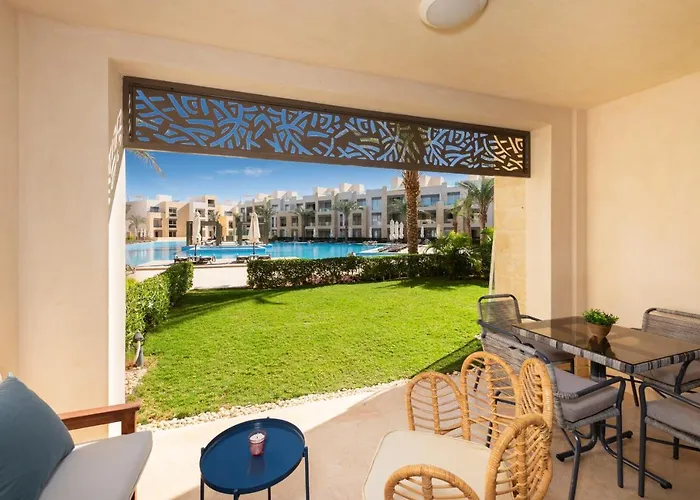 Elegant & Edgy 2 Bedroom W & Pool Mangroovy Appartement Hurghada