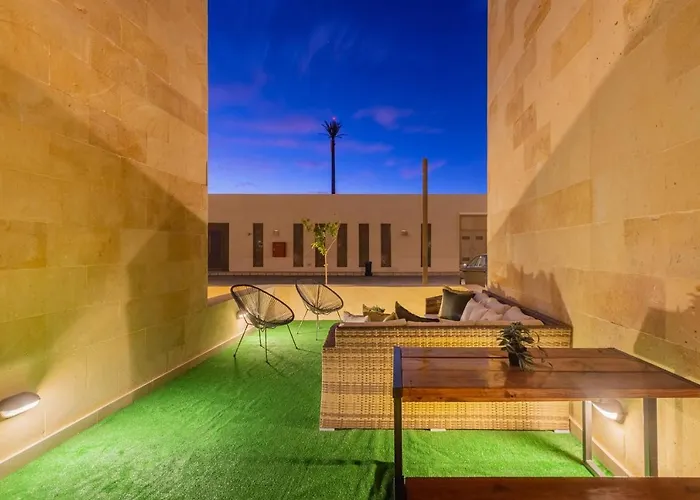 Elegant & Edgy 2 Bedroom W & Pool Mangroovy * Hurghada