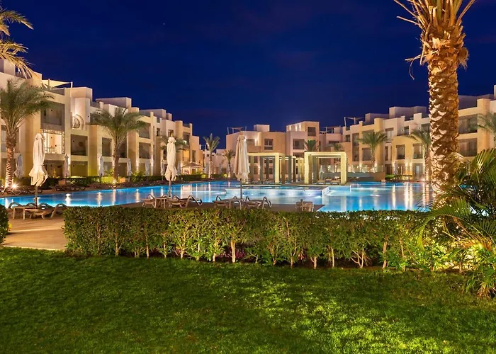 Elegant & Edgy 2 Bedroom W & Pool Mangroovy Appartement Hurghada